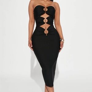 Elegant Black Strapless Dress